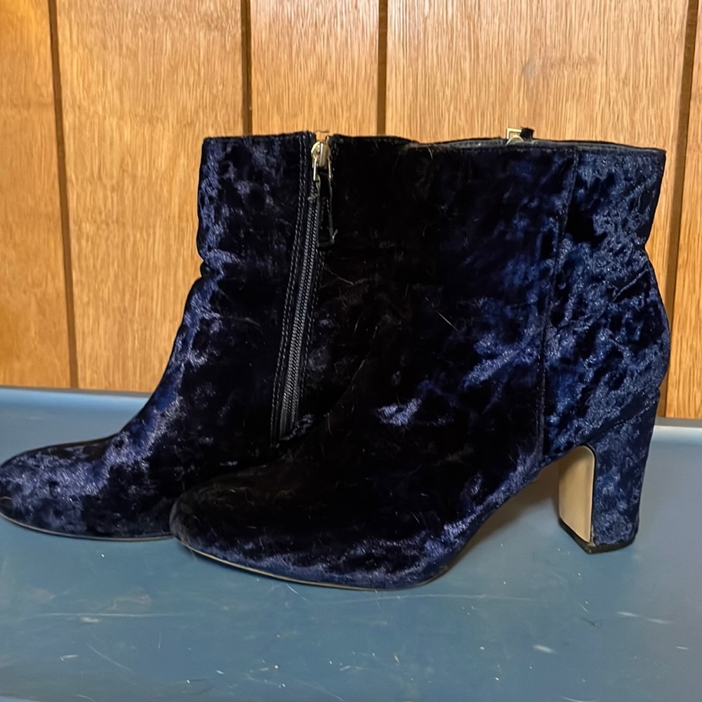 Womens Booties